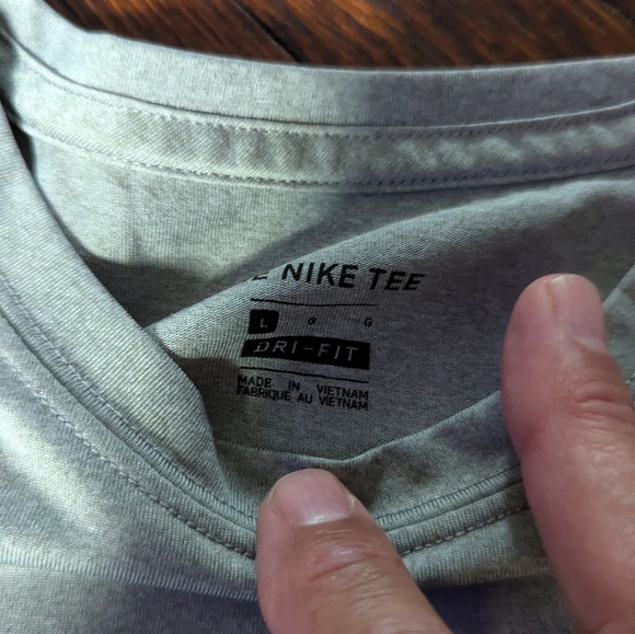 Nike - Picture 2 of 2